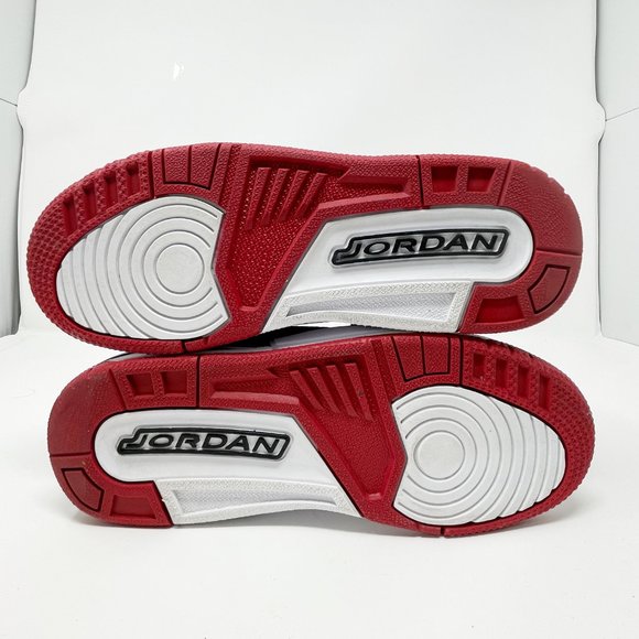 JORDAN LEGACY 312 BOYS (5Y) - Picture 4 of 8